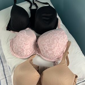 Victoria’s Secret Body by Victoria 32DD Bra Bundle- 3 Bras
